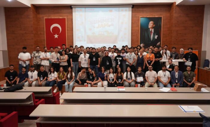Hasan-Kalyoncu-Universitesinde-100-Oyun-Gelistiricisi-HKU-SummerJam-2026da-Bulustu1-scaled Hasan-Kalyoncu-Universitesinde-100-Oyun-Gelistiricisi-HKU-SummerJam-2026da-Bulustu1-scaled